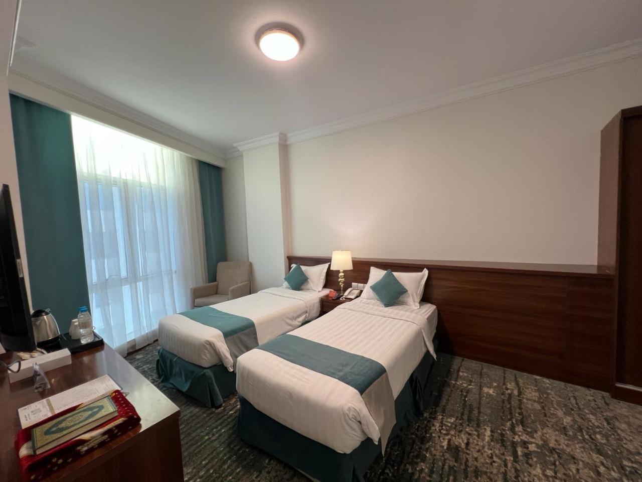 Zaha Al Madina Hotel Медина Экстерьер фото